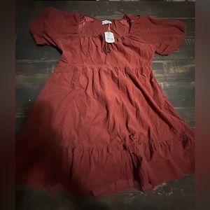 Burnt orange puffy sleeved dress